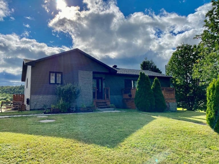 Maisons et terrains à vendre Municipalité de PetitSaguenay